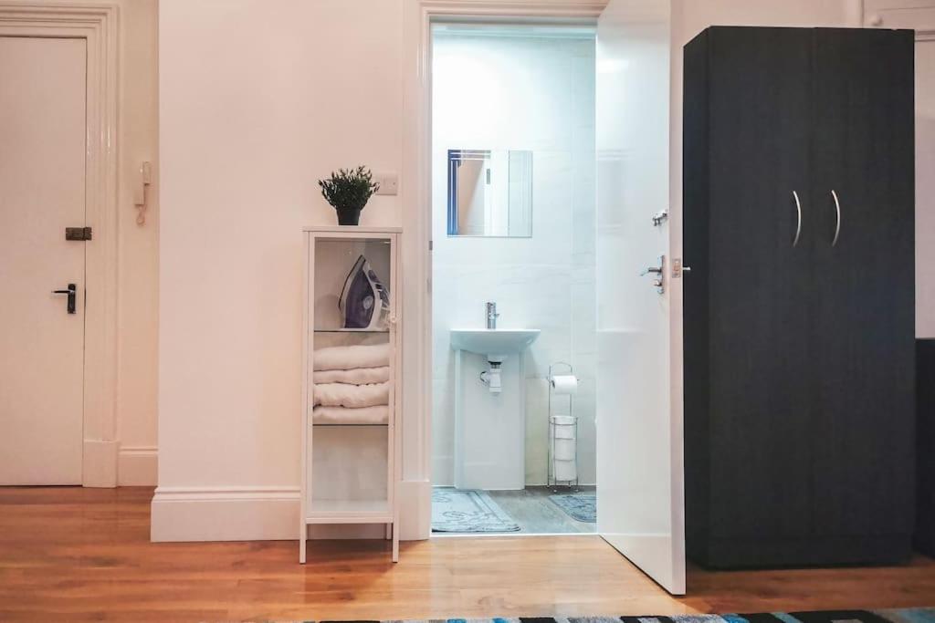 S.H Apartments Glasgow Bagian luar foto