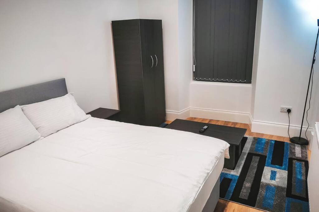 S.H Apartments Glasgow Bagian luar foto