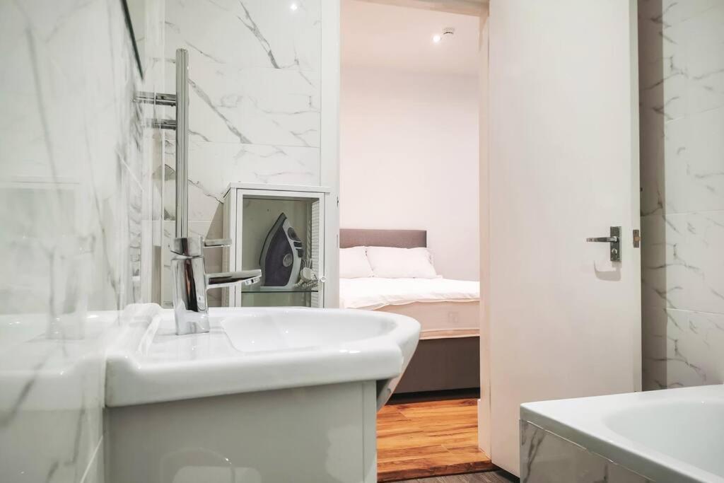 S.H Apartments Glasgow Bagian luar foto